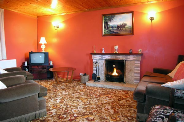 Lounge 1 - Drimlaught Cottage, Donegal Town, Donegal, Ireland