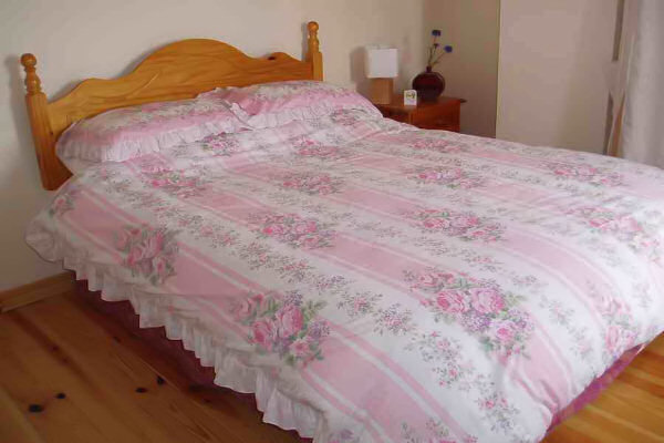 bedroom of Tramore holiday home