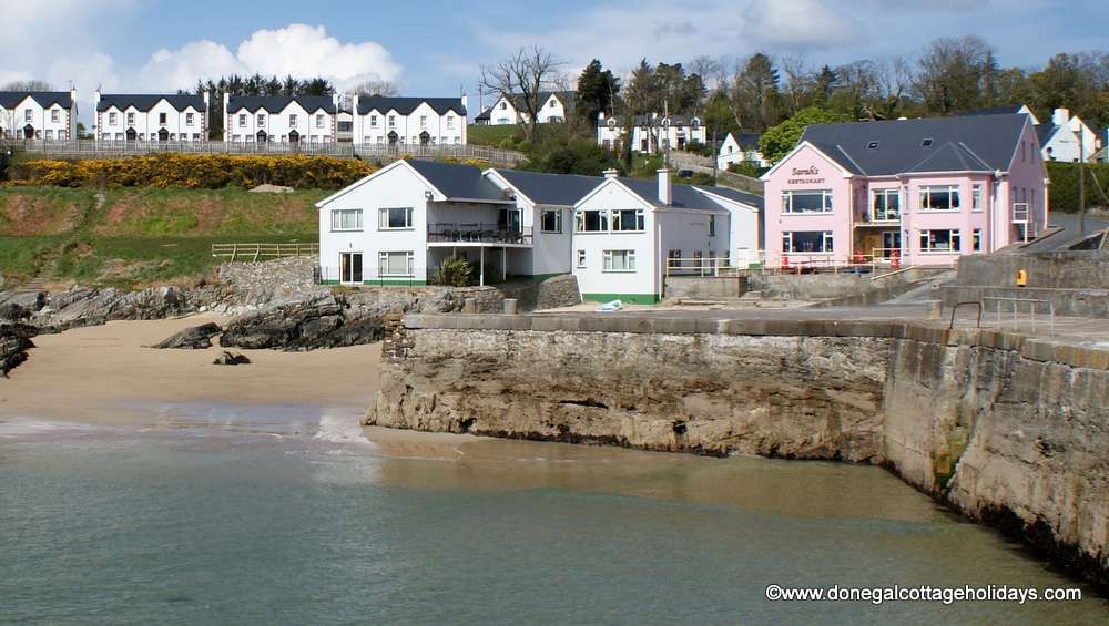 There is a pub, restaurant and watersports centre at Portsalon Pier