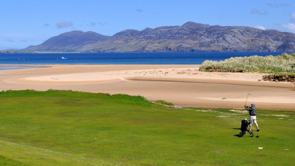 Portsalon Golf Club - just 1 km from the holiday home