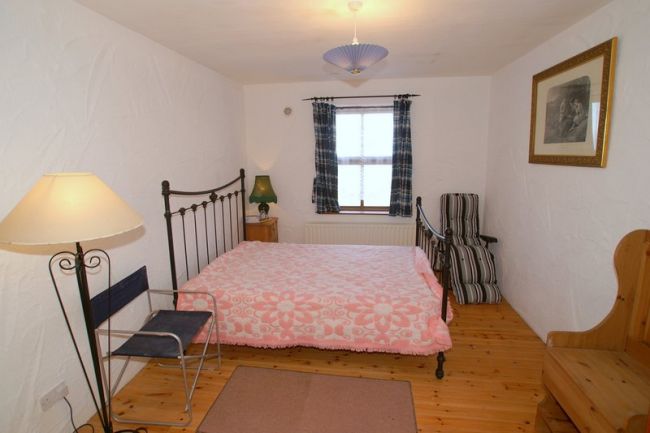 Ensuite Master Bedroom with sea views