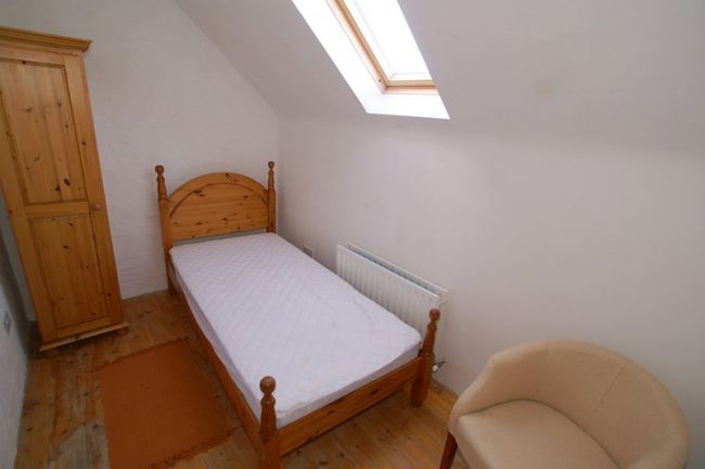 Single Bedroom - first floor - sea views