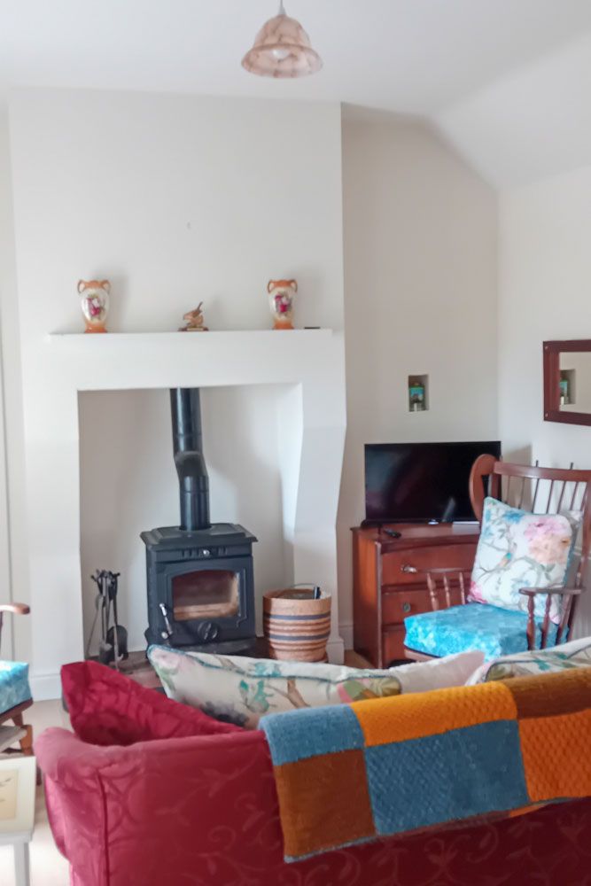 Living area of Rose Cottage - Glenties