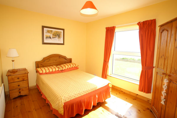 bedroom of Seagull Cottage