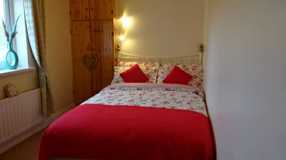 Bedroom- Annies Cottage Ardara