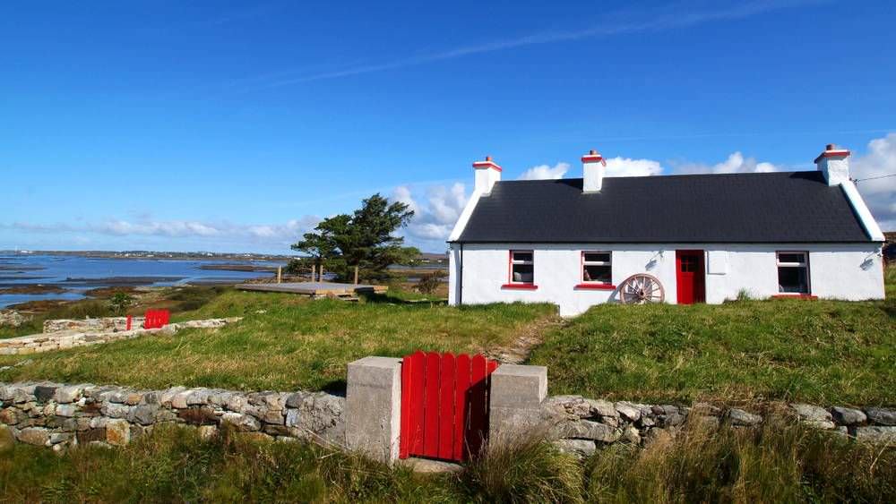 The Sea House Dungloe - along the coast road from Dungloe