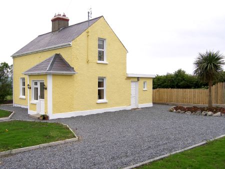 Newmill_Cottage-Ramelton-Co_Donegal